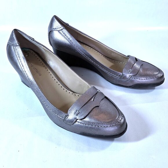 Adrienne Vittadini Metallic Wedge Heels Size 8 - Picture 1 of 4